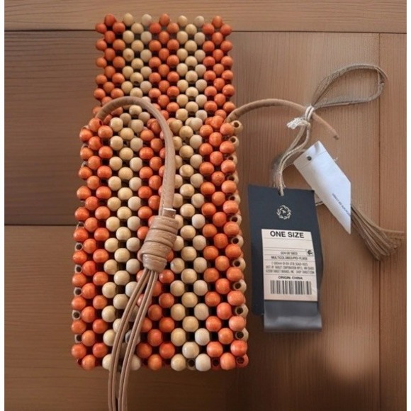 BOHO Wooden Beaded Crossbody‎ Bag Phone Purse Orange Beige Universal Thread NWT - Picture 1 of 6